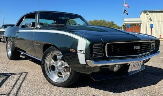Don & Sue Heersche - 69 camaro