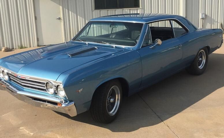 Kevin & Cheryl Cardwell - 1967 Chevelle