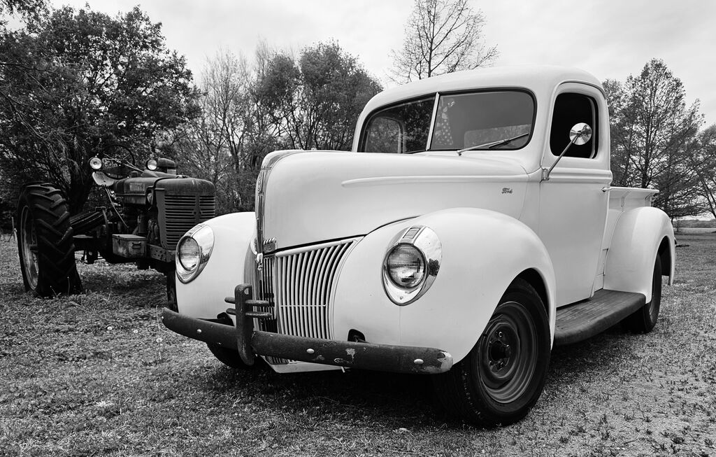 David & Beth Oliphant - 1940 Ford Pickup