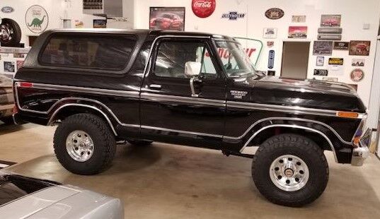 Lawrence & Vickie Taylor - 1978 Ford Full Size Bronco