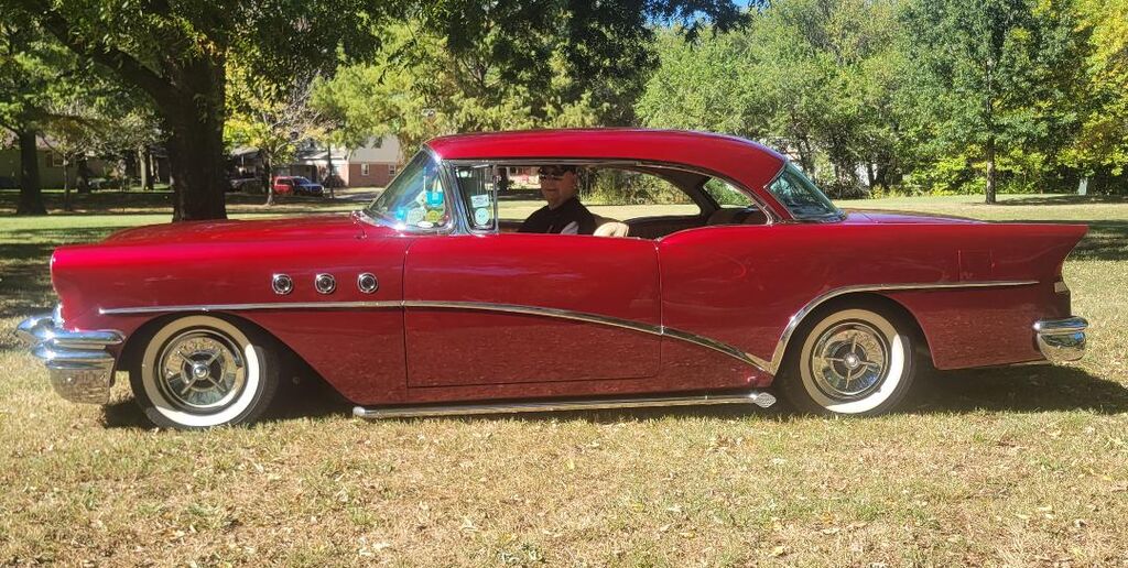 Tom Sparkman Suellen Staub - 1955 Buick Riviera