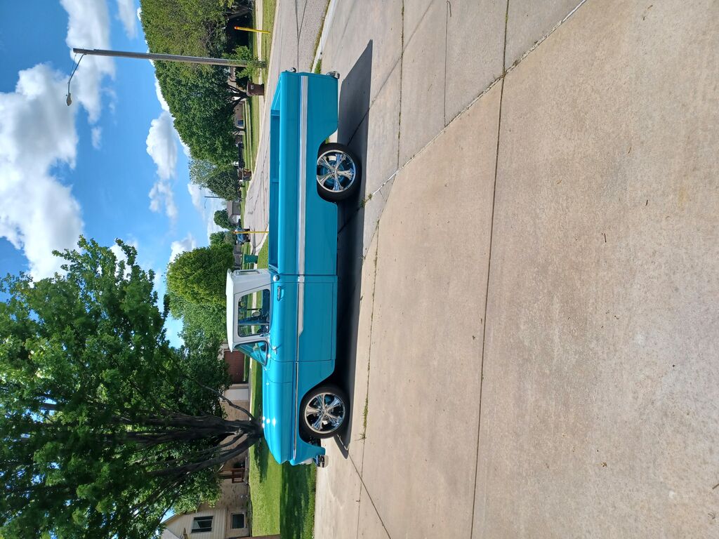 Mike & Wilma Alumbaugh - 1963 Chevy Pickup